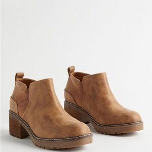 Torrid Lug Ankle Bootie WW